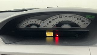 Used 2011 Toyota Etios Liva [2010-2017] VX Petrol Manual interior CLUSTERMETER VIEW