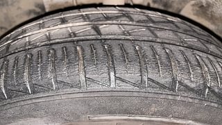 Used 2019 Renault Kwid CLIMBER 1.0 Opt Petrol Manual tyres LEFT FRONT TYRE TREAD VIEW