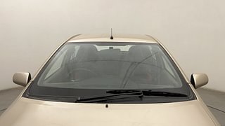 Used 2011 Toyota Etios Liva [2010-2017] VX Petrol Manual exterior FRONT WINDSHIELD VIEW