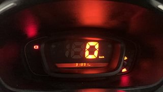Used 2018 Renault Kwid RXT Anniversary Edition Petrol Manual interior CLUSTERMETER VIEW