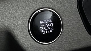 Used 2021 Kia Seltos HTX D Diesel Manual top_features Keyless start