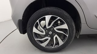 Used 2021 maruti-suzuki Baleno Zeta CVT Petrol Petrol Automatic tyres RIGHT REAR TYRE RIM VIEW