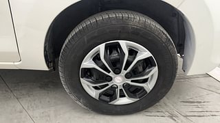 Used 2018 Maruti Suzuki Alto 800 [2016-2019] Vxi Petrol Manual tyres RIGHT FRONT TYRE RIM VIEW