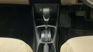 Used 2024 Honda Amaze 1.2 VX CVT i-VTEC Petrol Automatic interior GEAR  KNOB VIEW