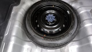 Used 2014 Hyundai Xcent [2014-2017] SX (O) Petrol Petrol Manual tyres SPARE TYRE VIEW