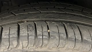 Used 2016 Maruti Suzuki Ciaz [2014-2017] ZXI+ Petrol Manual tyres LEFT FRONT TYRE TREAD VIEW