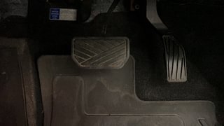 Used 2021 Maruti Suzuki Vitara Brezza [2020-2022] ZXI Plus AT Petrol Automatic interior PEDALS VIEW