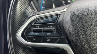 Used 2020 MG Motors Hector Plus Sharp 2.0 Diesel Turbo MT 6-STR Diesel Manual top_features Cruise control