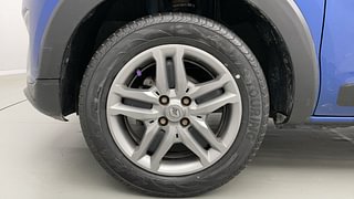 Used 2023 Renault Triber RXZ Dual Tone Petrol Manual tyres LEFT FRONT TYRE RIM VIEW