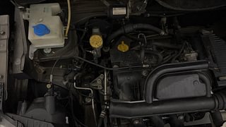 Used 2018 Renault Kwid [2015-2019] RXL Petrol Manual engine ENGINE RIGHT SIDE VIEW