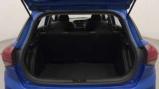 Used 2018 Hyundai Elite i20 [2018-2020] Magna Executive CVT Petrol Automatic interior DICKY INSIDE VIEW