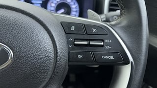 Used 2022 Hyundai Venue [2019-2022] SX Plus 1.0 Turbo DCT Petrol Automatic top_features Cruise control