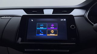 Used 2022 Renault Triber RXZ AMT Petrol Automatic top_features Integrated (in-dash) music system
