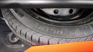 Used 2020 Maruti Suzuki Alto 800 LXI CNG Petrol+cng Manual tyres SPARE TYRE VIEW