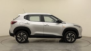 Used 2021 Nissan Magnite XE Petrol Manual exterior RIGHT SIDE VIEW