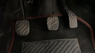 Used 2018 Renault Kwid RXT Anniversary Edition Petrol Manual interior PEDALS VIEW