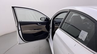 Used 2017 Hyundai Verna [2017-2020] 1.6 VTVT SX (O) AT Petrol Automatic interior LEFT FRONT DOOR OPEN VIEW
