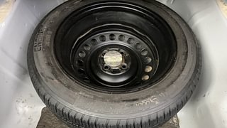 Used 2015 Honda City V Petrol Manual tyres SPARE TYRE VIEW