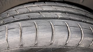 Used 2022 Renault Triber RXT Petrol Manual tyres LEFT REAR TYRE TREAD VIEW