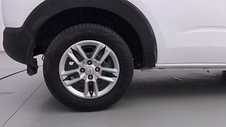 Used 2022 Renault Triber RXT Petrol Manual tyres RIGHT REAR TYRE RIM VIEW