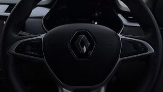 Used 2022 Renault Triber RXZ AMT Petrol Automatic top_features Airbags