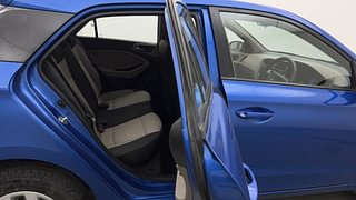 Used 2018 Hyundai Elite i20 [2018-2020] Magna Executive CVT Petrol Automatic interior RIGHT SIDE REAR DOOR CABIN VIEW