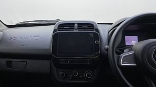 Used 2022 Renault Kwid 1.0 RXT AMT SCE Petrol Automatic interior MUSIC SYSTEM & AC CONTROL VIEW