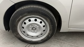 Used 2015 Maruti Suzuki Celerio ZXI Petrol Manual tyres LEFT FRONT TYRE RIM VIEW