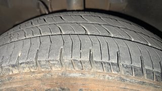 Used 2020 Tata Tiago [2018-2020] XZA Plus Dual Tone Roof AMT Petrol Automatic tyres LEFT FRONT TYRE TREAD VIEW