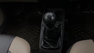 Used 2012 Hyundai Eon [2011-2018] Sportz Petrol Manual interior GEAR  KNOB VIEW