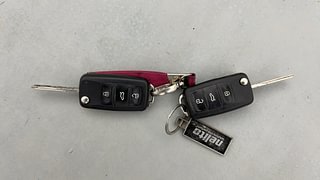Used 2016 Volkswagen Ameo [2016-2017] Highline 1.5L AT (D) Diesel Automatic extra CAR KEY VIEW