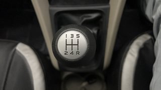 Used 2015 Maruti Suzuki Celerio ZXI Petrol Manual interior GEAR  KNOB VIEW