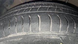 Used 2019 Hyundai New Santro 1.1 Sportz CNG Petrol+cng Manual tyres LEFT FRONT TYRE TREAD VIEW