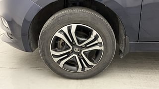 Used 2022 Tata Tigor Revotron XZ+ CNG Petrol+cng Manual tyres LEFT FRONT TYRE RIM VIEW