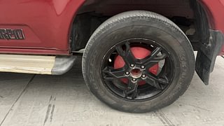 Used 2018 Mahindra Scorpio [2017-2020] S5 Diesel Manual tyres LEFT REAR TYRE RIM VIEW