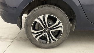 Used 2022 Tata Tigor Revotron XZ+ CNG Petrol+cng Manual tyres RIGHT REAR TYRE RIM VIEW