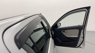 Used 2018 Maruti Suzuki Alto K10 [2014-2019] VXi Petrol Manual interior RIGHT FRONT DOOR OPEN VIEW