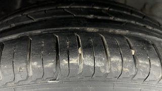 Used 2022 Hyundai Venue [2019-2022] SX Plus 1.0 Turbo DCT Petrol Automatic tyres LEFT FRONT TYRE TREAD VIEW