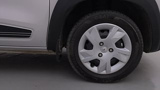 Used 2022 Renault Kwid 1.0 RXT AMT SCE Petrol Automatic tyres RIGHT FRONT TYRE RIM VIEW