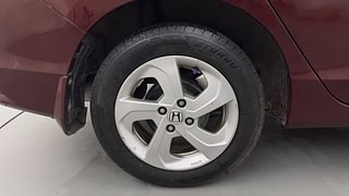 Used 2016 Honda City V Petrol Manual tyres RIGHT REAR TYRE RIM VIEW