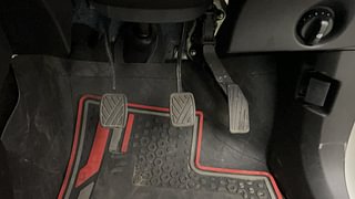 Used 2021 maruti-suzuki S-Presso VXI Plus Petrol Manual interior PEDALS VIEW