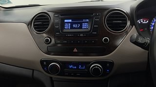 Used 2014 Hyundai Xcent [2014-2017] SX (O) Petrol Petrol Manual top_features Integrated (in-dash) music system