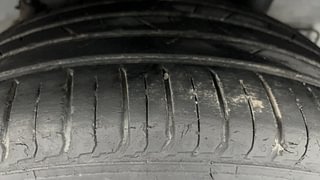 Used 2022 Hyundai Venue [2019-2022] SX Plus 1.0 Turbo DCT Petrol Automatic tyres LEFT REAR TYRE TREAD VIEW