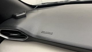 Used 2021 Nissan Magnite XE Petrol Manual top_features Airbags