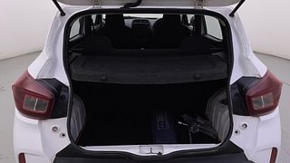 Used 2019 Renault Kwid CLIMBER 1.0 Opt Petrol Manual interior DICKY INSIDE VIEW