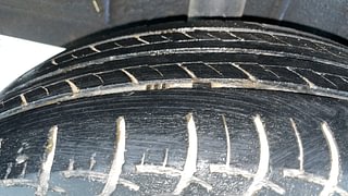 Used 2023 Renault Triber RXZ Dual Tone Petrol Manual tyres RIGHT REAR TYRE TREAD VIEW