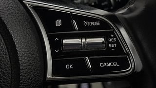 Used 2021 Kia Seltos HTX D Diesel Manual top_features Cruise control