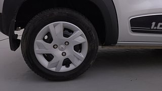 Used 2022 Renault Kwid 1.0 RXT AMT SCE Petrol Automatic tyres RIGHT REAR TYRE RIM VIEW