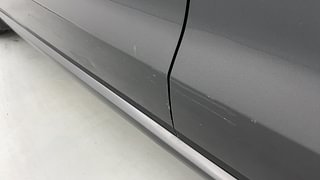Used 2016 Volkswagen Ameo [2016-2017] Highline 1.5L AT (D) Diesel Automatic dents MINOR SCRATCH