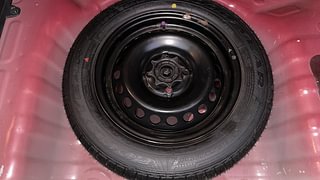 Used 2014 Hyundai Grand i10 [2013-2017] Sportz AT 1.2 Kappa VTVT Petrol Automatic tyres SPARE TYRE VIEW